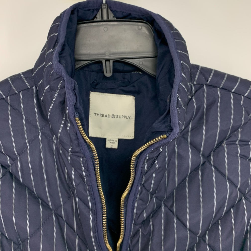 Thread & Supply Vest Womens Size Small Puffer Blue Stripe Full Zip Preppy - Picture 3 of 9
